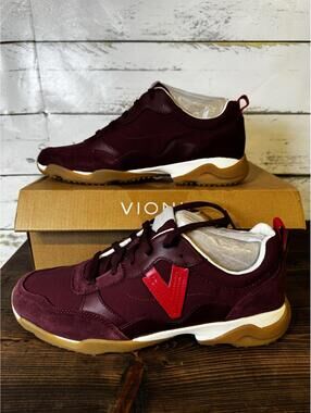 Vionic Walk Slim Glide Cherry Women's 10.5 NIB